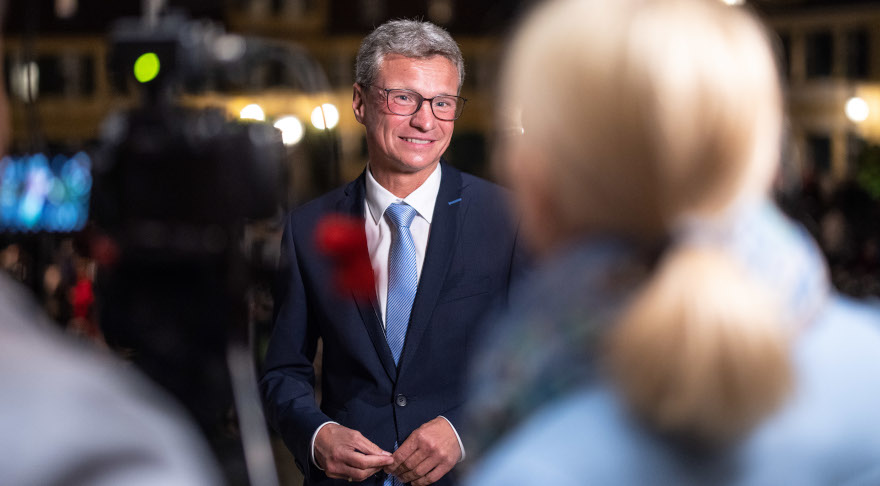 Staatsminister Bernd Sibler (Foto: © Matthias Balk / Bayern Innovativ GmbH / Bayerische Staatsoper)