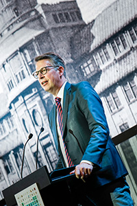 Wissenschaftsminister Markus Blume beim Festakt 100 Jahre Deutsches Museum (© Axel König/StMWK)